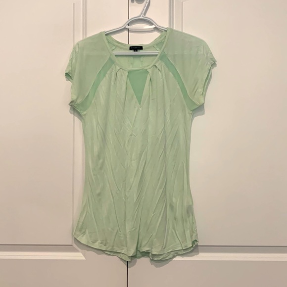 *2 items for $20* like new mint Dynamite tshirt with sheer detailing - Picture 1 of 2
